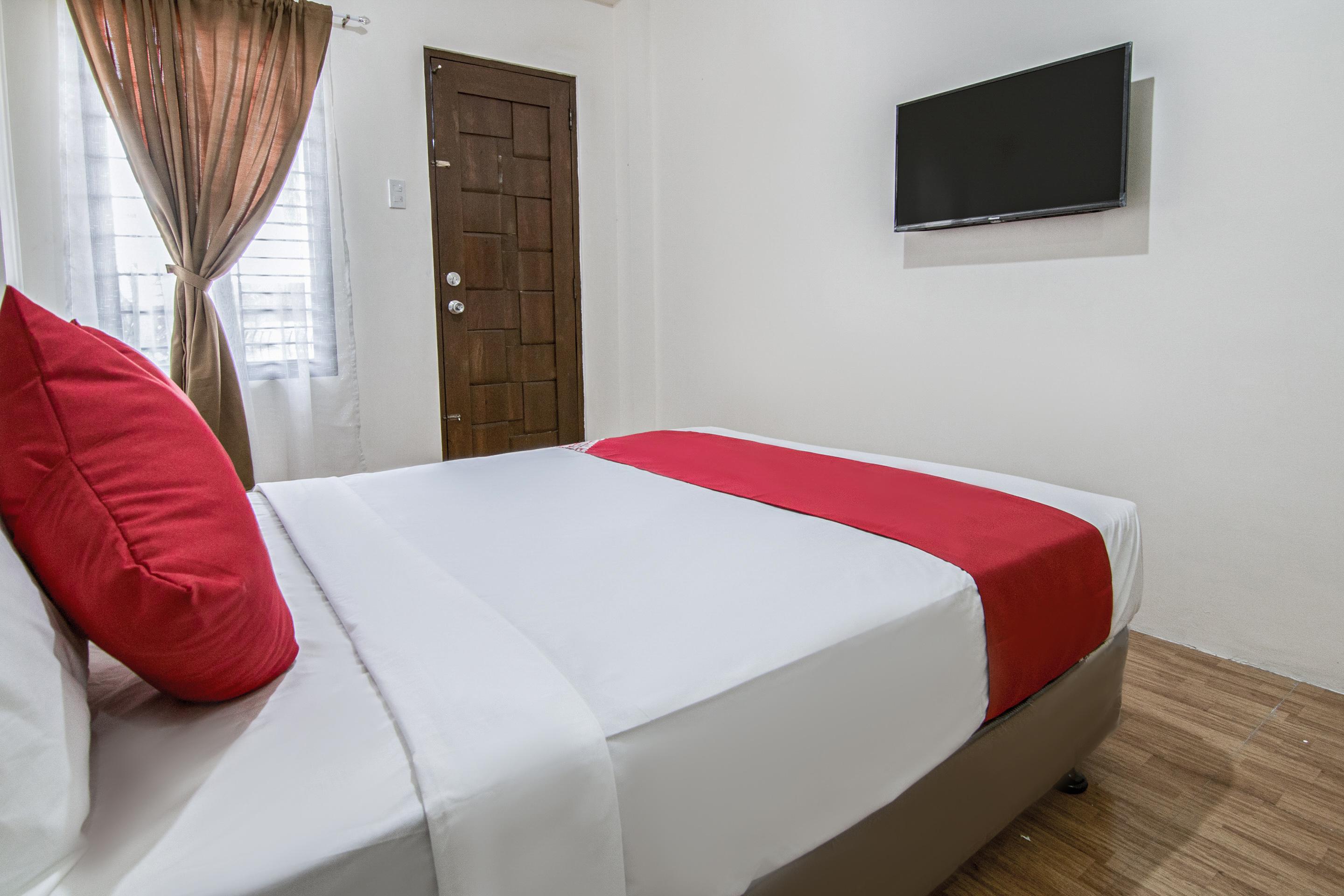 Hotel Oyo 431 Apollo 11 Apartelle