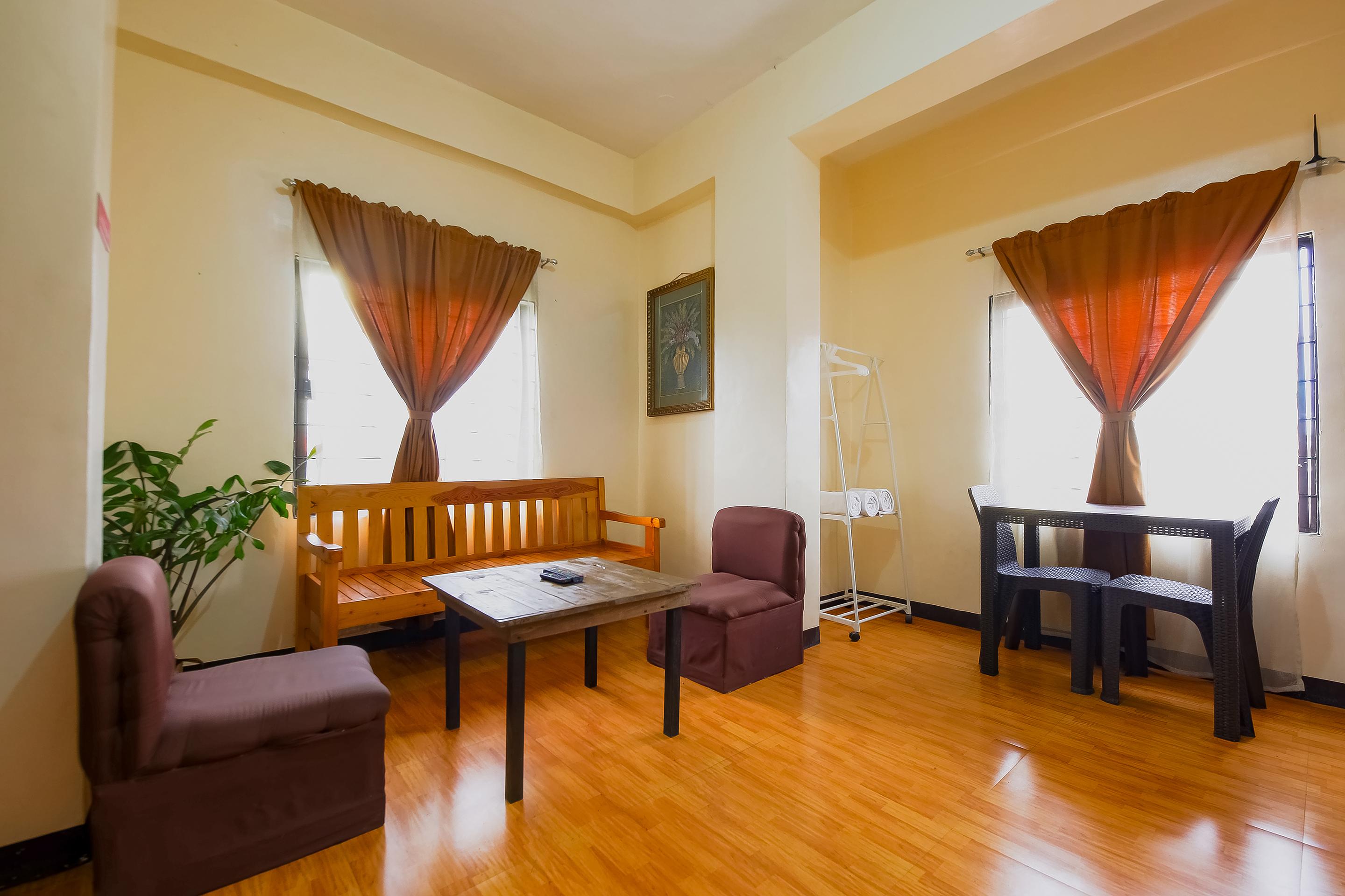 Oyo 431 Apollo 11 Apartelle Pasay