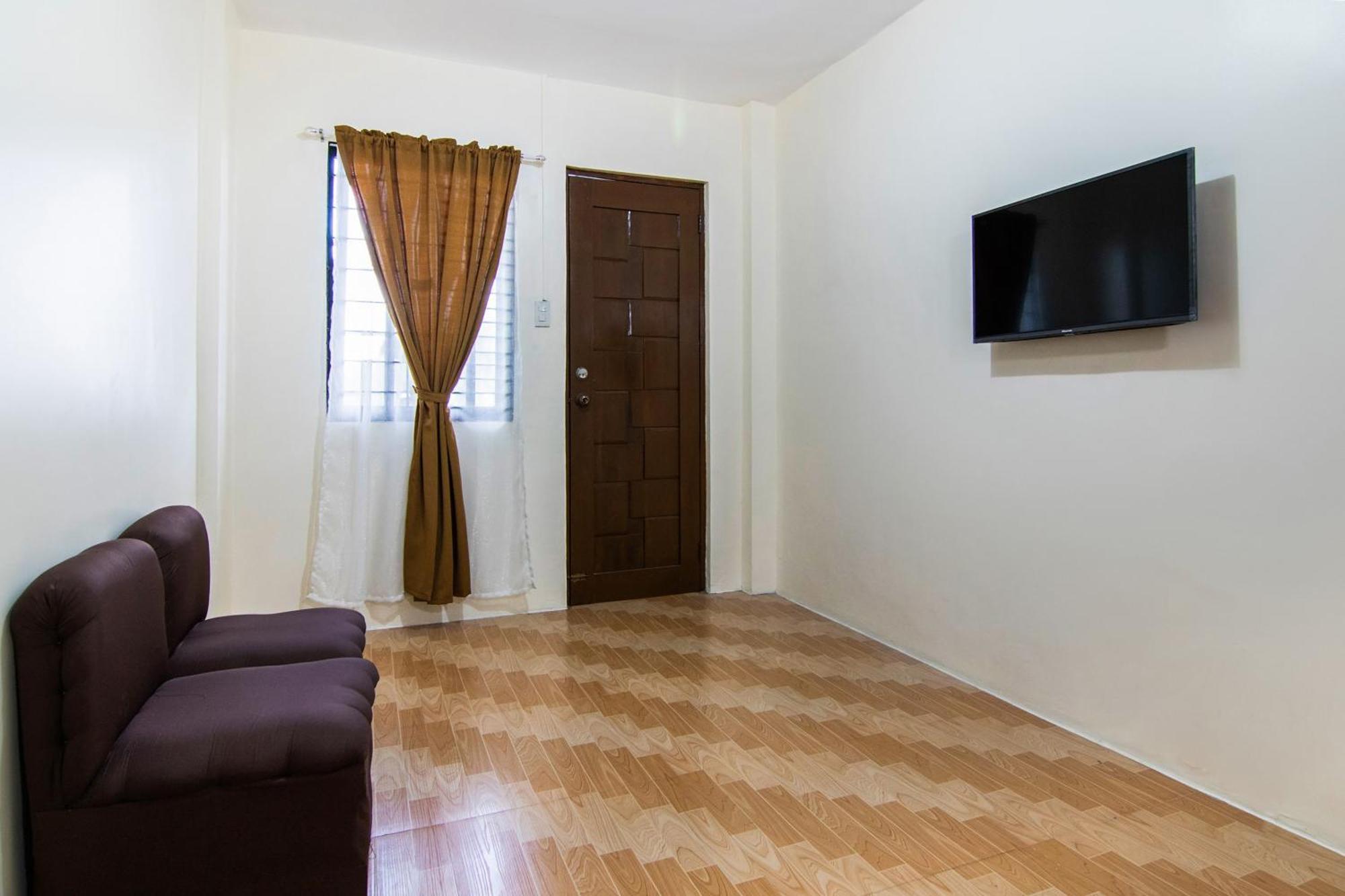 Hotel Oyo 431 Apollo 11 Apartelle Pasay