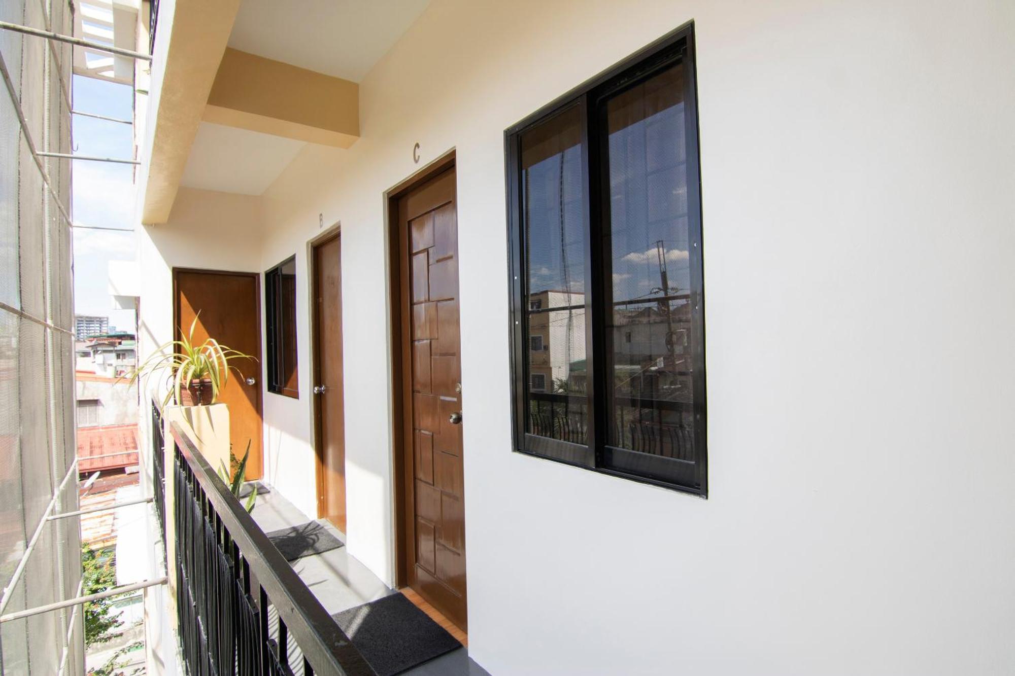 Hotel Oyo 431 Apollo 11 Apartelle Pasay