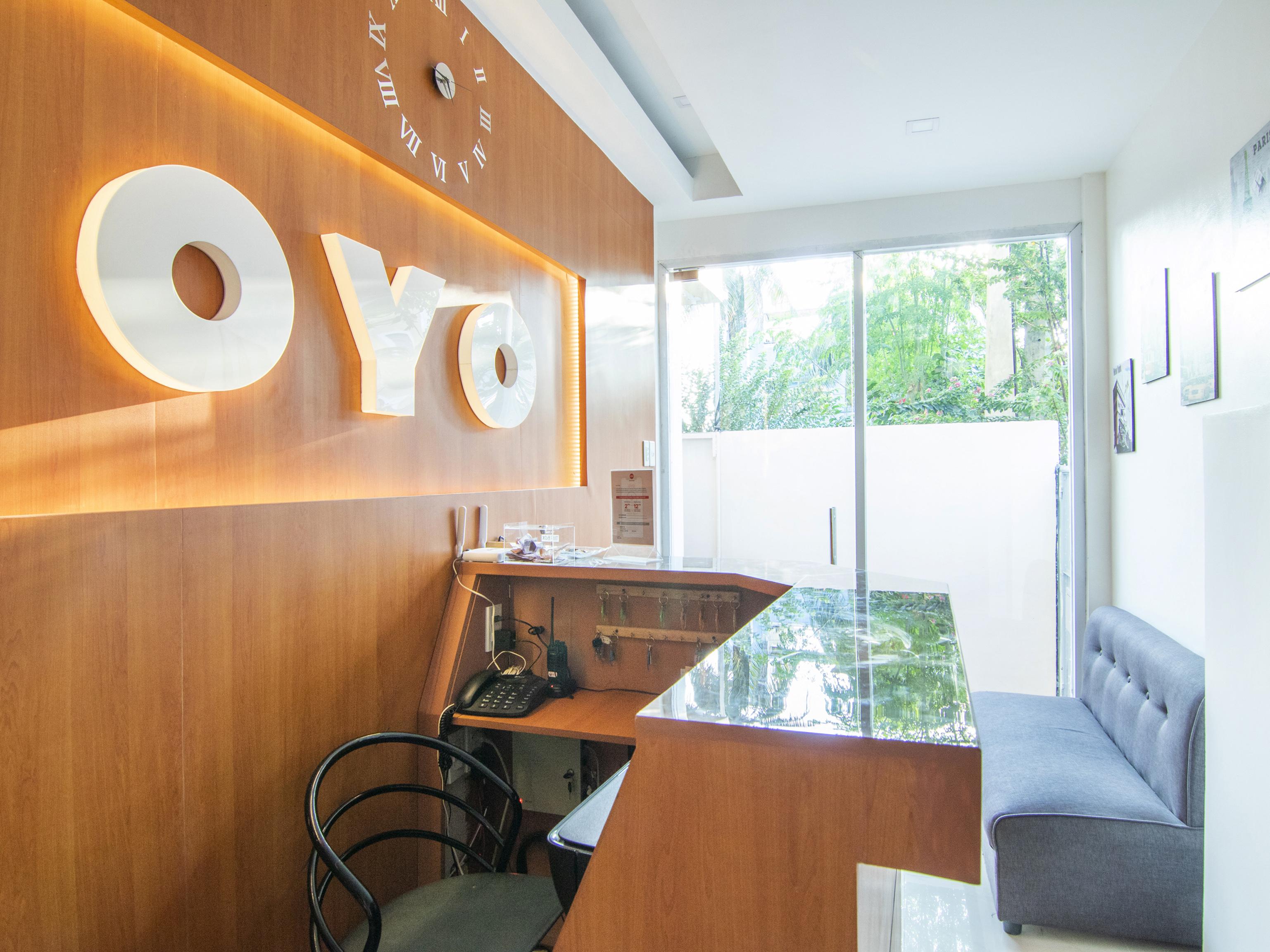 Hotel Oyo 431 Apollo 11 Apartelle